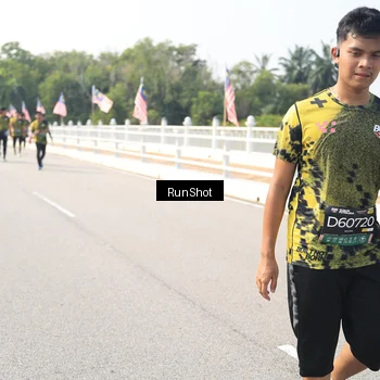 Runner Photo 6935634