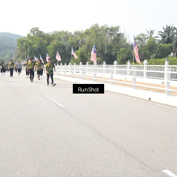 Runner Photo 6935637