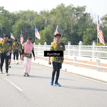 Runner Photo 6935647