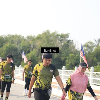 Runner Photo 6935661