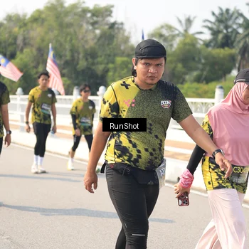 Runner Photo 6935668
