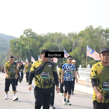 Runner Photo 6935672