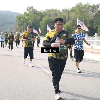 Runner Photo 6935679