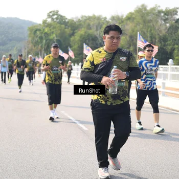 Runner Photo 6935682