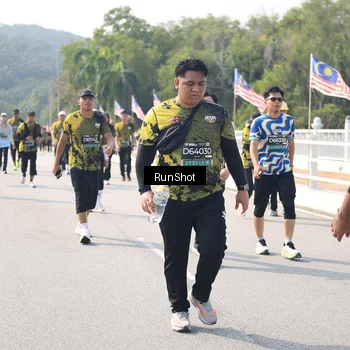 Runner Photo 6935683