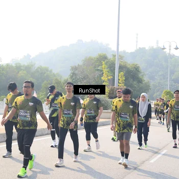 Runner Photo 6935685