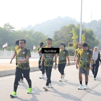 Runner Photo 6935690