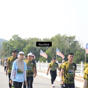 Runner Photo 6935710