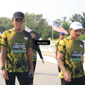 Runner Photo 6935724