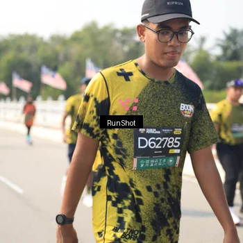Runner Photo 6935728