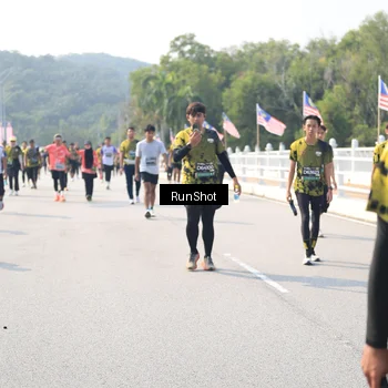 Runner Photo 6935755