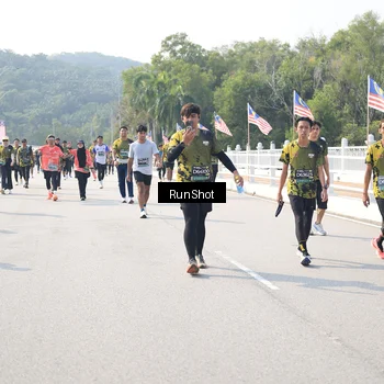 Runner Photo 6935758