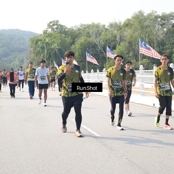 Runner Photo 6935761