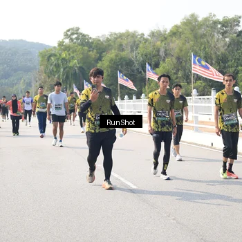 Runner Photo 6935763