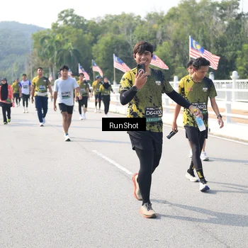 Runner Photo 6935770