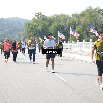 Runner Photo 6935780