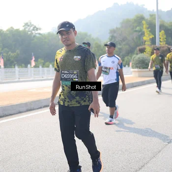 Runner Photo 6935799