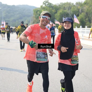 Runner Photo 6935817