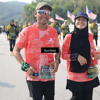 Runner Photo 6935821