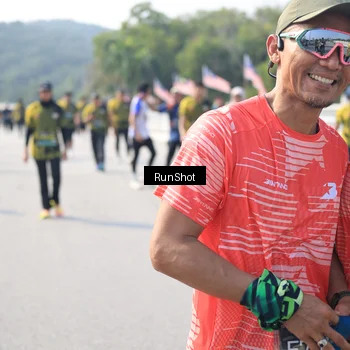 Runner Photo 6935826