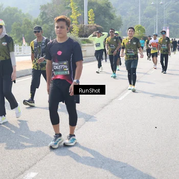 Runner Photo 6935828