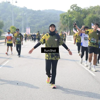 Runner Photo 6935841