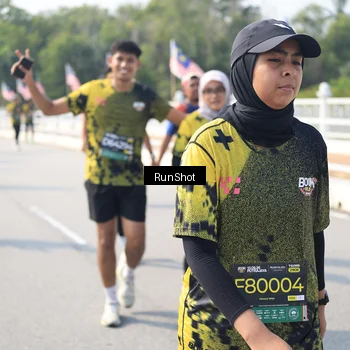 Runner Photo 6935857