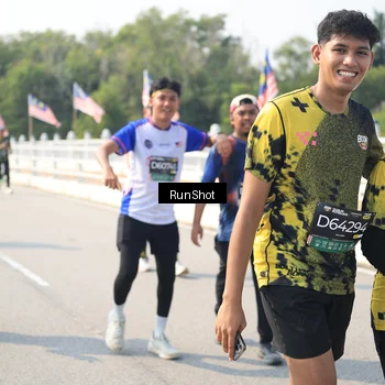 Runner Photo 6935860