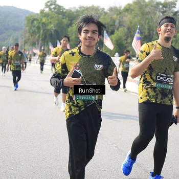 Runner Photo 6935894