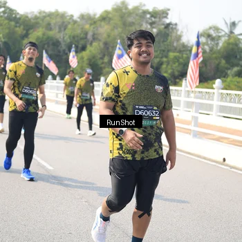Runner Photo 6935895