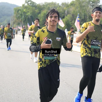 Runner Photo 6935897