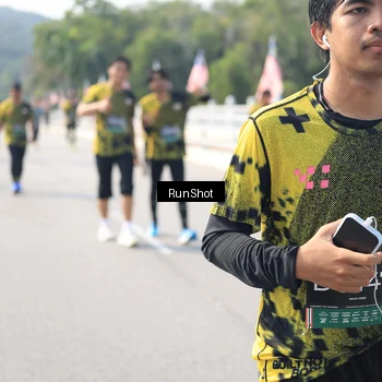 Runner Photo 6935914