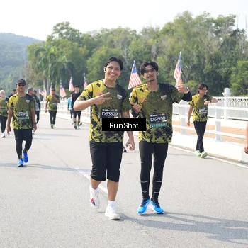 Runner Photo 6935915