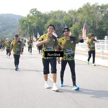 Runner Photo 6935919