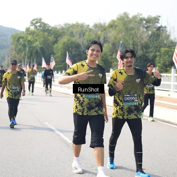 Runner Photo 6935922