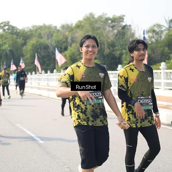 Runner Photo 6935924