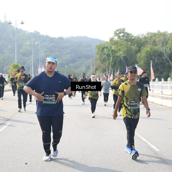 Runner Photo 6935931
