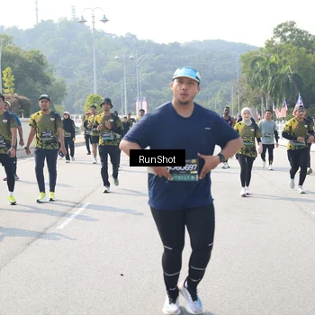 Runner Photo 6935936
