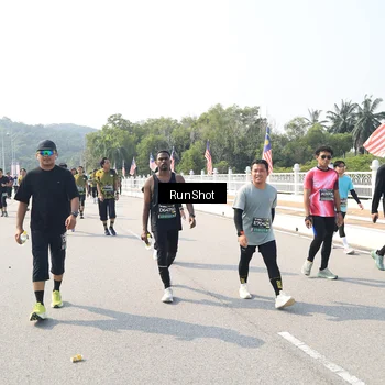 Runner Photo 6935964