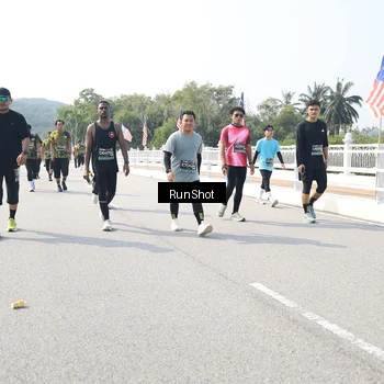 Runner Photo 6935965