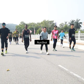Runner Photo 6935969