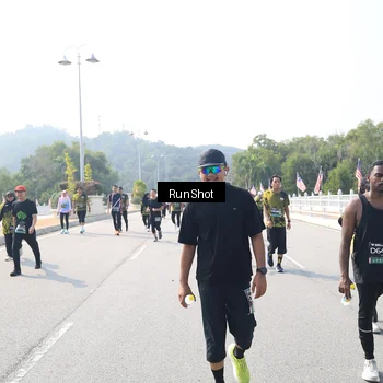Runner Photo 6935975