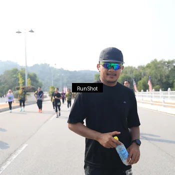 Runner Photo 6935977