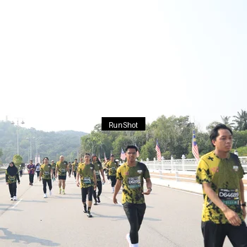 Runner Photo 6935979