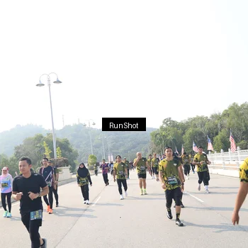Runner Photo 6935983