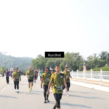 Runner Photo 6935992