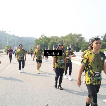 Runner Photo 6935995