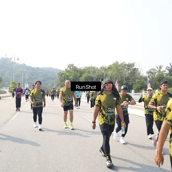 Runner Photo 6935999