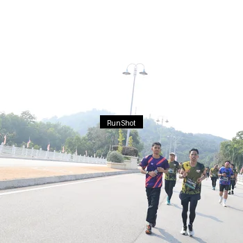 Runner Photo 6936009
