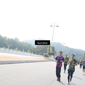 Runner Photo 6936014